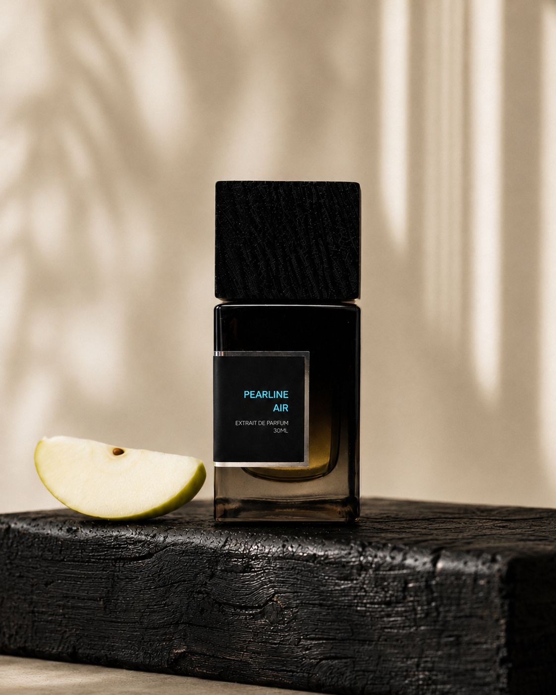 Pearline Air 30mL by SOVRAI fresh extrait de parfum with pear slice